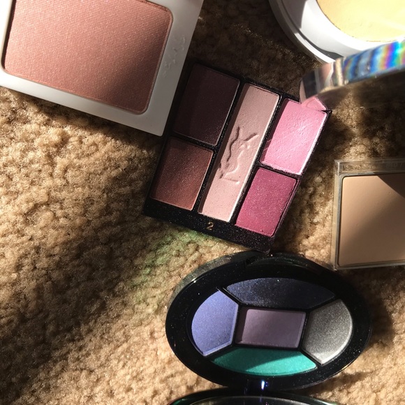 Makeup Bundle - Picture 4 of 6